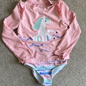 🦄 Unicorn swimsuit 🦄. Size 4T-5T. Good condition.